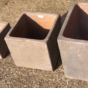 Ironstone - Tiber Cubic Box Planter